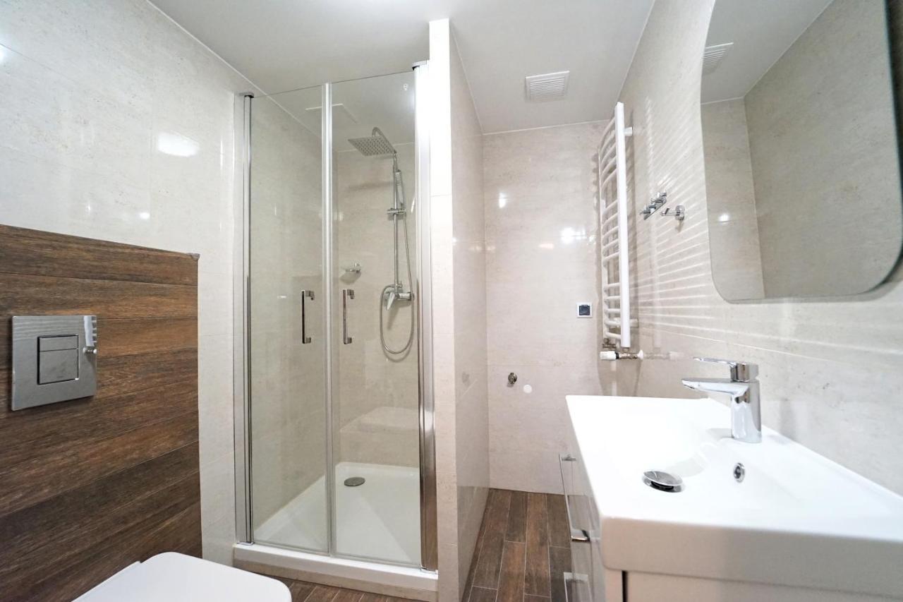 Apartamenty Everysky - Jeleniogorska 1A Sklářská Poruba Exteriér fotografie
